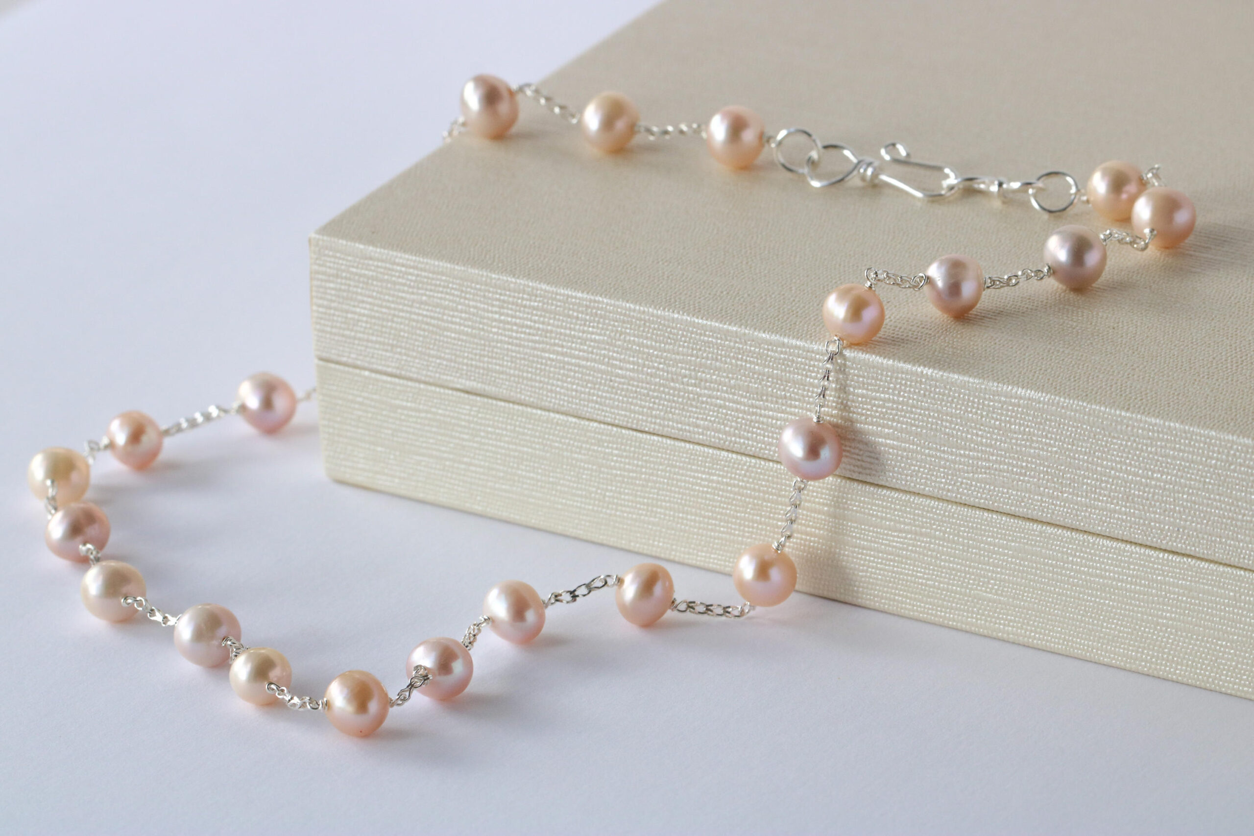Peach and Mauve Pearl Necklace, Elegant Silver Bridal Necklace