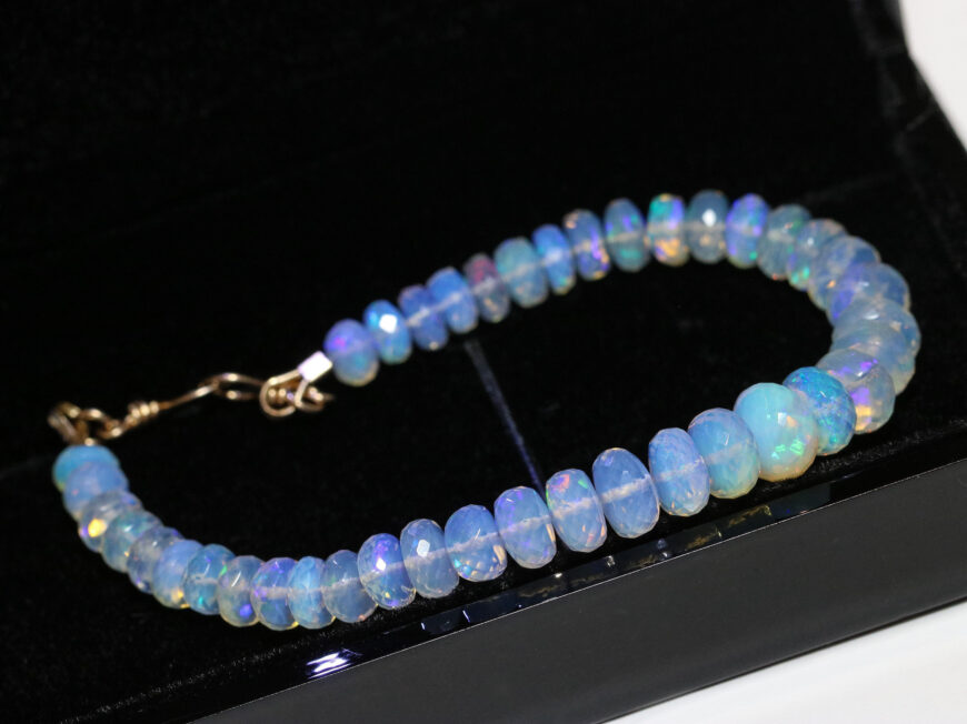 Solid Gold 14K Blue Lavender Ethiopian Opal Bracelet, Rare and One of a Kind