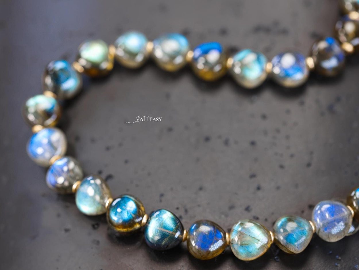 Solid Gold 14K Labradorite Necklace, Bold Blue Labradorite Beaded Necklace