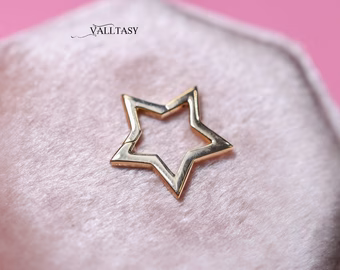 - Solid Gold 14K Star Connector